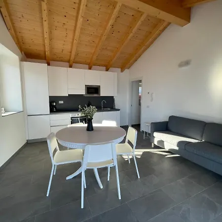 Apartmán Delfina Mansarda