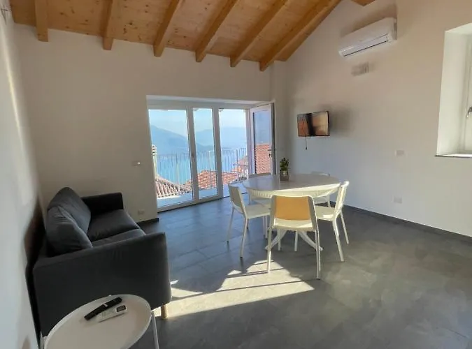 Appartement Delfina Mansarda *